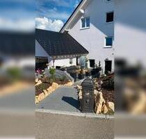 Top gepflegtes Zweifamilienhaus in Schwenningen am Heuberg