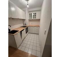 2-Zimmer-Wohnung mit Balkon + Stellplatz - Möbelübernahme - Düsseldorf Stadtbezirk 3