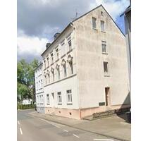 Dachgeschosswohnung in Frintrop- Unterstr. 24, 45359 Essen