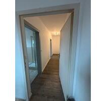 Helle 2-Zimmer-Wohnung mit Balkon & Einbauküche in Toplage - Volkach