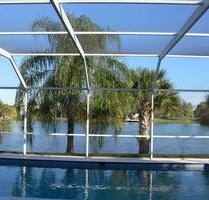 Tolles Ferienhaus m. Pool in Fort Myers (Florida) am See - Stapelfeld