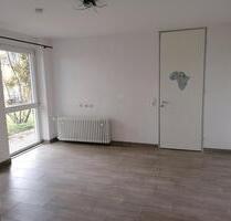 schöne 2,5 Zimmer Souterrain-Wohnung mit Terasse & EBK - Weimar (Lahn)