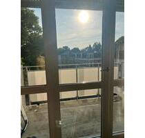 Wohnung zur Miete in Zwickau - 300,00 EUR Kaltmiete, ca.  33,00 m² in Zwickau (PLZ: 08058) Zwickau-Nord