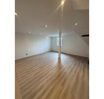 4 Zimmer Wohnung in Piesport - 950,00 EUR Kaltmiete, ca.  120,00 m² in Bernkastel-Kues (PLZ: 54470)