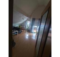 Charmante, helle Maisonette-Wohnung mit großzügigem Tageslichtbad - Doberschau-Gaußig