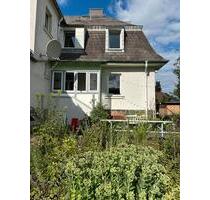 Doppelhaushälfte mit Garten zu vermieten - Hof Altstadt