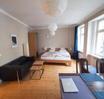 1-Zi-Wohnung (Zimmer) Traumlage Berlin Mitte ab 0725, Untermiete