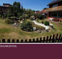 Ein Haus mit Terrasse, Garten und Balkon im Zentrum von Ascheberg