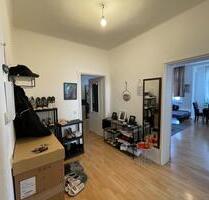 Nahe offengelegter Lutter: sehr zentrale 3ZKB Altbau-Wohnung - Bielefeld