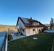 Großes Einfamilienhaus mit Einliegerwohnung in Ernsbach - Forchtenberg