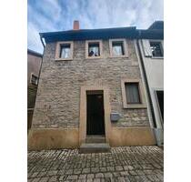 Denkmalgeschütztes Stadthaus mit Option auf Einliegerwohnung - Ochsenfurt