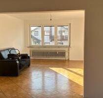 Frisch saniert und gestrichen - 800,00 EUR Kaltmiete, in Wadgassen (PLZ: 66787)