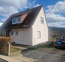 Einfamilienhaus mit Keller und Fertigteilgarage - Wissen