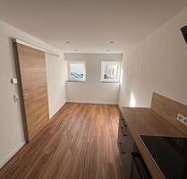 90 mª Wohnung Haus in Salmtal frisch saniert, separater Eingang