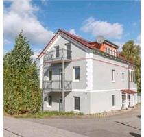 Schöne 3 Zimmer Wohnung plus Garage direkt an der Elbe per sofort - Hamburg Allermöhe
