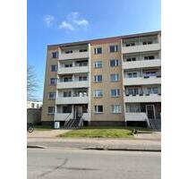Erstbezug nach Sanierung 3 Zimmerwohnung mit 53 qm im grünen! - Sandersdorf-Brehna
