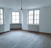 Zimmer 30 qm in 4er WG - 480,00 EUR Kaltmiete, ca.  30,00 m² in Schweinfurt (PLZ: 97421) Gartenstadt