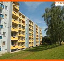 Einziehen und Wohlfühlen! 2-Raum-Wohnung mit Aufzug Balkon mit Weitblick Küche mit Fenster! - Gera Bieblach-Ost