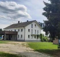 Freistehende Hofanlage in Alleinlage - Meßkirch
