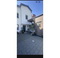 Haus zum wohlfühlen - 385.000,00 EUR Kaufpreis, ca.  110,00 m² in Mosbach (PLZ: 74821)