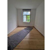 Erstbezug nach Sanierung: 2-Zimmer Altbau Wohnung in Bockenheim - Frankfurt am Main