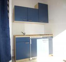 Möblierte 1-Raumwohnung mit Balkon zu vermieten *Ideal für StudentenAzubis* - Köthen (Anhalt)