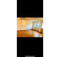 1 ZKB Wohnung mit Einbauküche und Echtparkettboden - Osnabrück Nahne
