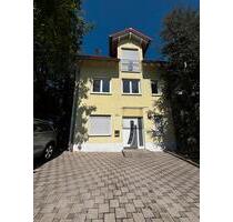 House for rent - 2.100,00 EUR Kaltmiete, ca.  224,00 m² in Weilerbach (PLZ: 67685)