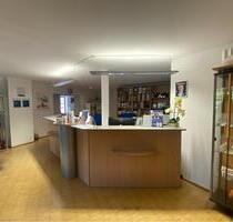 Büro- Praxis- Gewerbefläche - 1.500,00 EUR Kaltmiete, in Baunatal (PLZ: 34225)
