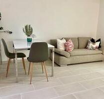 2,5 Zimmerwohnung mit Süd-Balkon möbliert & Tiefgaragenstellplatz - Stuttgart Vaihingen