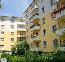 Helle und freundliche 3-Zimmer-Wohnung mit Balkon in zentraler, ruhigen Lage - Rastatt