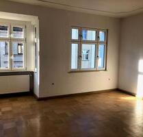 Sonnige Altbau Wohnung 92 qm 3 Zimmer Fürth Jugendstil ab 0226