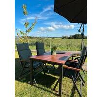 Neubau Ferienwohnung mit indoor Spielplatz in Alleinlage - Burg (Dithmarschen)