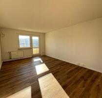 Neu saniert 5 RW in Neuplanitz! - Zwickau