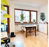 Helle 1-Zimmer-Wohnung mit Balkon im Herzen von Neuburg - Neuburg an der Donau