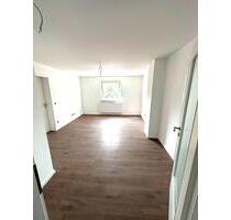 KERNSANIERTE 3-ZIMMER-WOHNUNG in Rödental Ortsteil Mönchröden