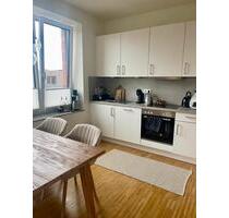 helle 2-Zimmer-Wohnung in Groß-Buchholz mit EBK und Balkon - Hannover Buchholz-Kleefeld