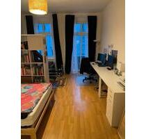 Zwischenmiete:möblierte Wohnung mit toller Lage in Friedrichshain - Berlin Friedrichshain-Kreuzberg