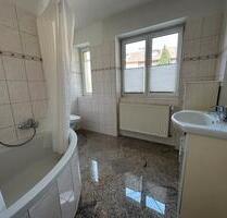 Stilvolle, 2-Zimmer-Wohnung mit EBK in Stuttgart-Ost - Ostfildern