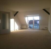 attraktive 4-Raumwohnung mit Balkon im Dachgeschoss - Ebersbach-Neugersdorf