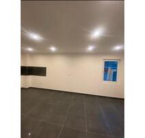 Wohunug Erdgeschoss mit Terrasse, Garten Blick - Duisburg Essenberg