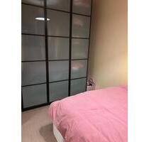 schöne Studentenwohnung, möbliert, auf Zeit für eine Person - München Ramersdorf-Perlach