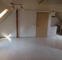 Gemütliche DG-Wohnung 2 Zimmer in Untersteinach ab 1.12. frei - Kulmbach Blaich