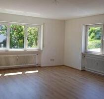 Helle, barrierefr Wohnung mit Balkon, naturnah und doch zentral - Alzenau