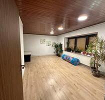 Wohnung in Ganderkesee - 1.000,00&nbsp;EUR Kaltmiete, ca.&nbsp; 115,00&nbsp;m&sup2; in Delmenhorst (PLZ: 27753) Deichhorst