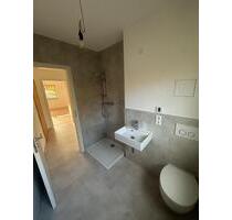 Frisch renovierte 1-Zimmer-Wohnung mit Balkon - Pforzheim Eutingen