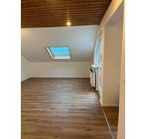 3,5 Zimmer Wohnung Heppenheim - 1.100,00 EUR Kaltmiete, in Heppenheim (Bergstraße) (PLZ: 64646)
