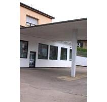 Werkstatthalle Lagerraum mit Büroräume Toilette - Übach-Palenberg