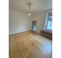 Charmante 3-Zimmer-Altbauwohnung mit Gartenmitbenutzung in sanie - Bonn Küdinghoven