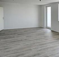 Vollständig renoviert - Ihr neues Zuhause mit 3 Zimmern und Balkon in Porz - Köln